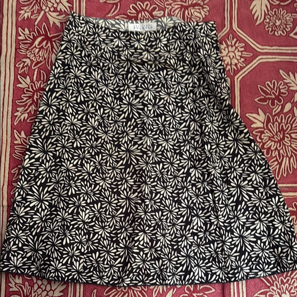 Black and White A-Line Skirt Knee-Length